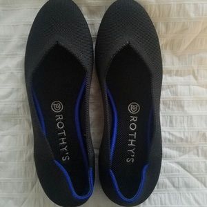 Rothys Size 9 Flats